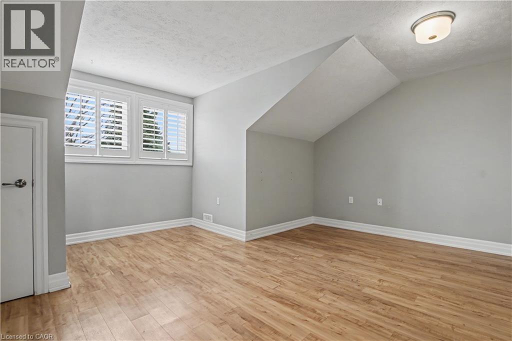 29 Archdeacon Clark Trail, Hamilton, Ontario  L9B 2M1 - Photo 23 - 40797915