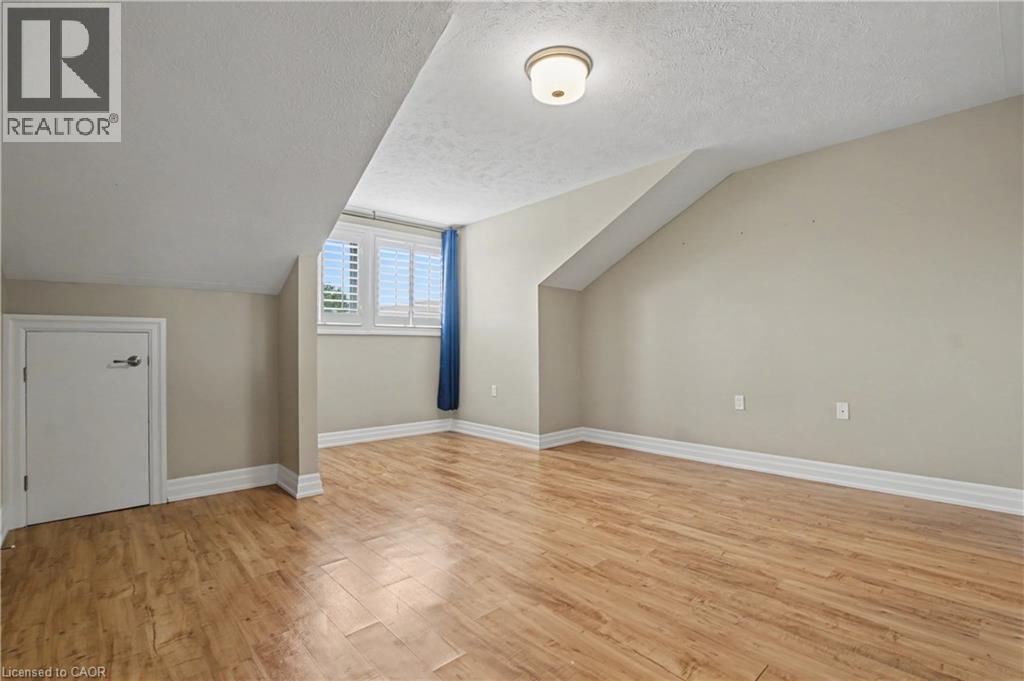 29 Archdeacon Clark Trail, Hamilton, Ontario  L9B 2M1 - Photo 28 - 40797915