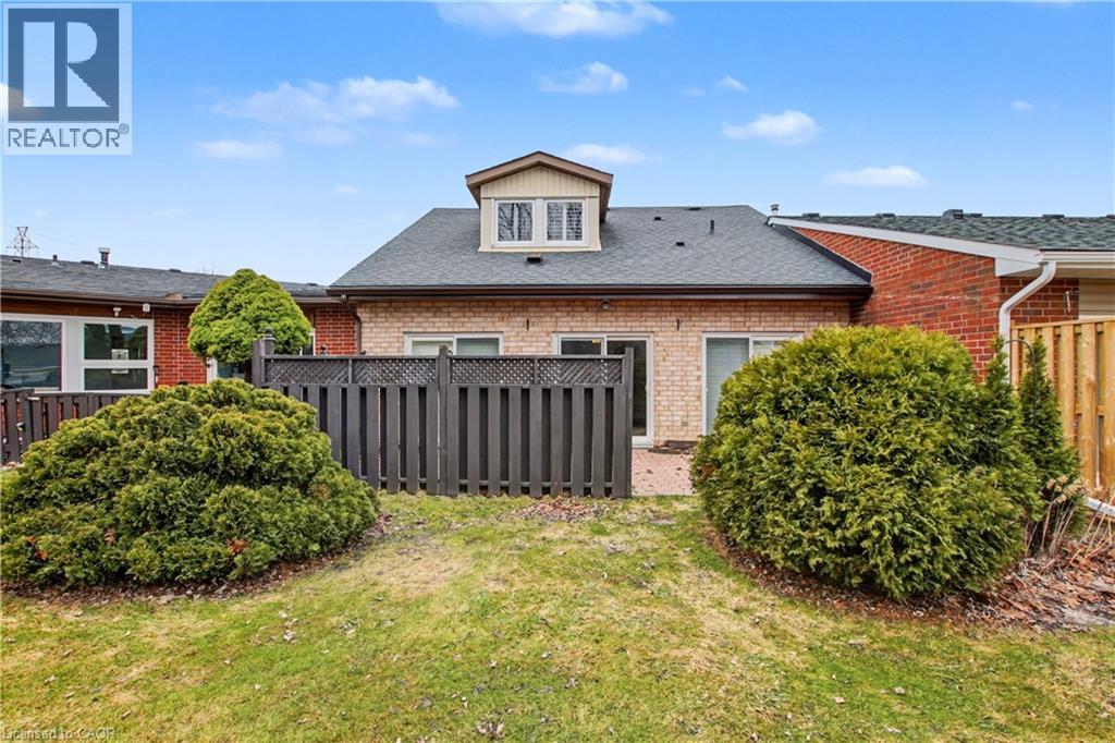 29 Archdeacon Clark Trail, Hamilton, Ontario  L9B 2M1 - Photo 33 - 40797915