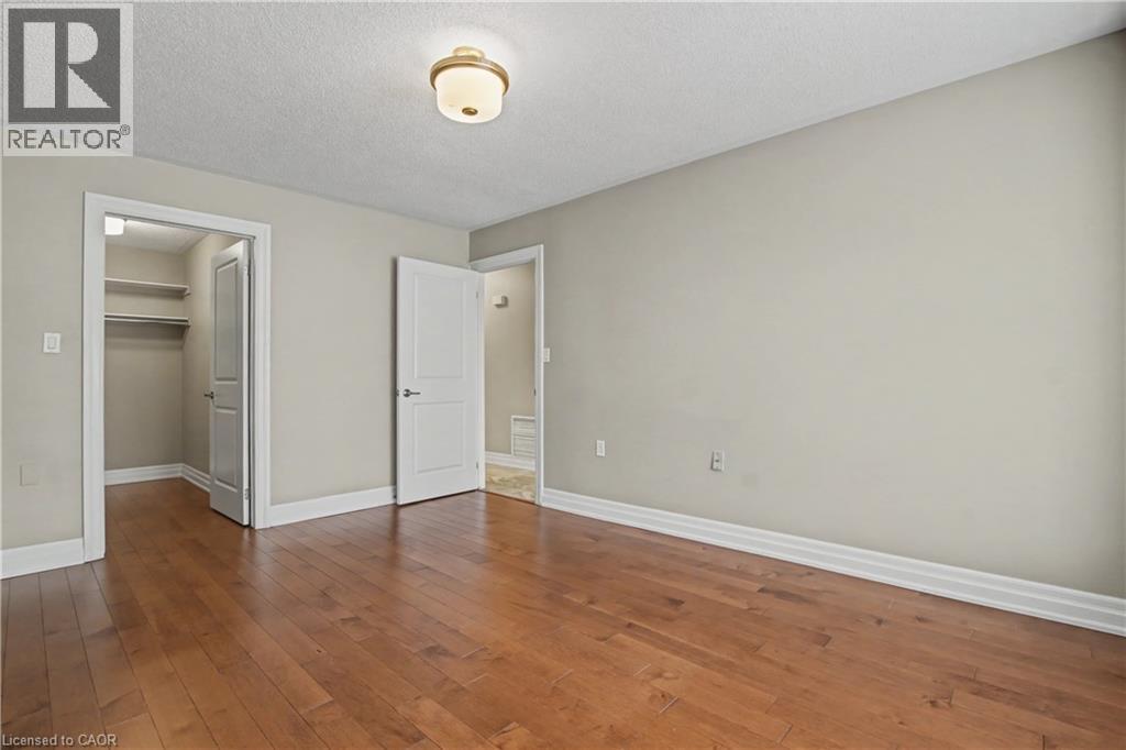 29 Archdeacon Clark Trail, Hamilton, Ontario  L9B 2M1 - Photo 8 - 40797915