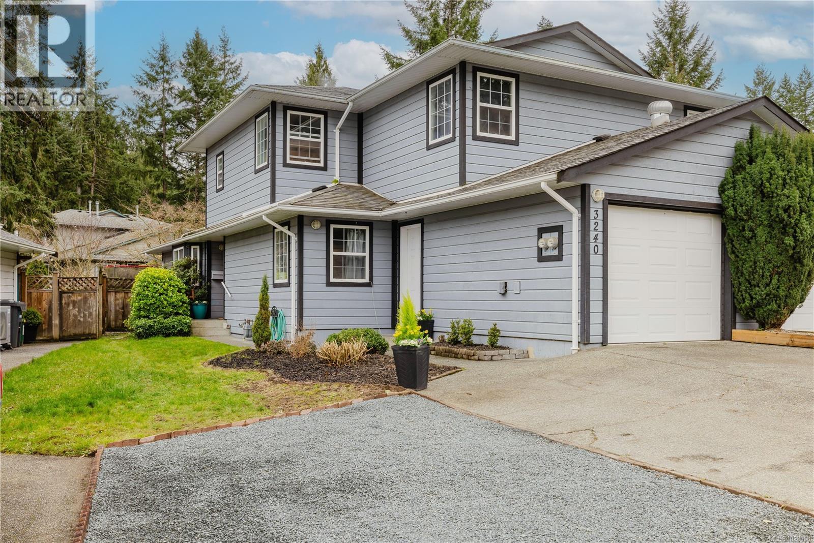 3240 Hillwood Rd, Duncan, British Columbia