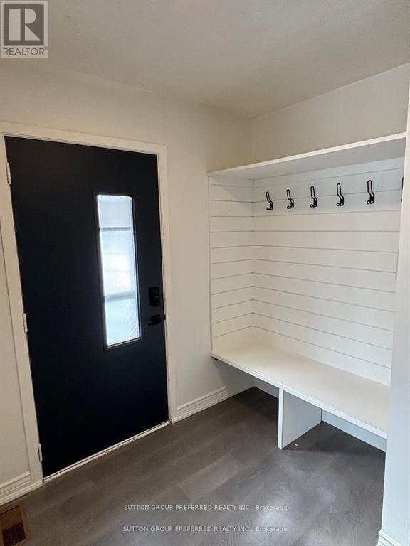 1878 Culver Drive, London East (East H), Ontario  N5V 3K6 - Photo 2 - X12888376