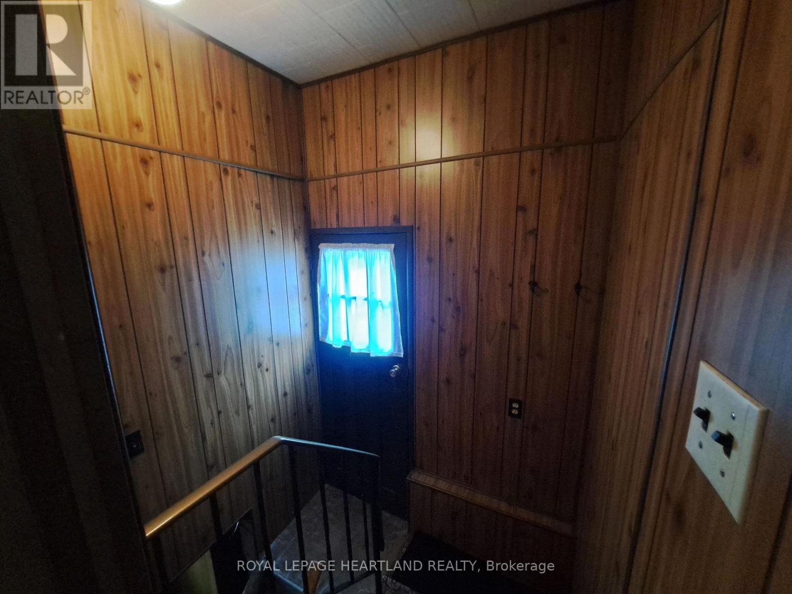 189 William Street, South Huron (Exeter), Ontario  N0M 1S2 - Photo 12 - X12888420