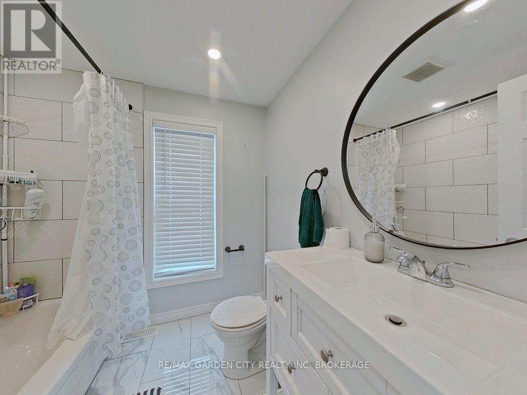 105 Tupper Drive, Thorold, Ontario  L2V 4C9 - Photo 34 - X12886650