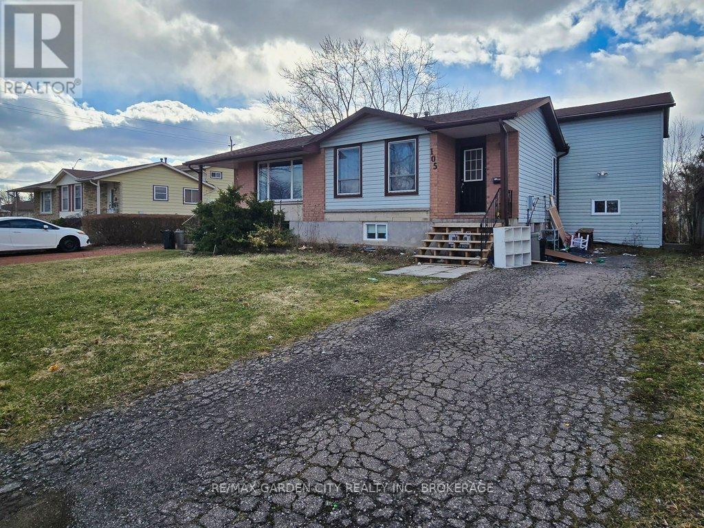 105 Tupper Drive, Thorold, Ontario  L2V 4C9 - Photo 2 - X12886650