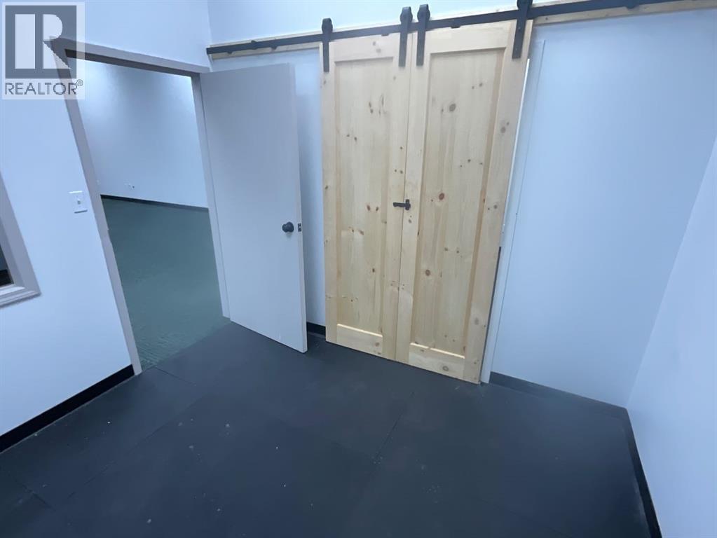 101, 4770 Riverside Drive, Red Deer, Alberta T4N 2Z7 - Photo 9 - A2281053