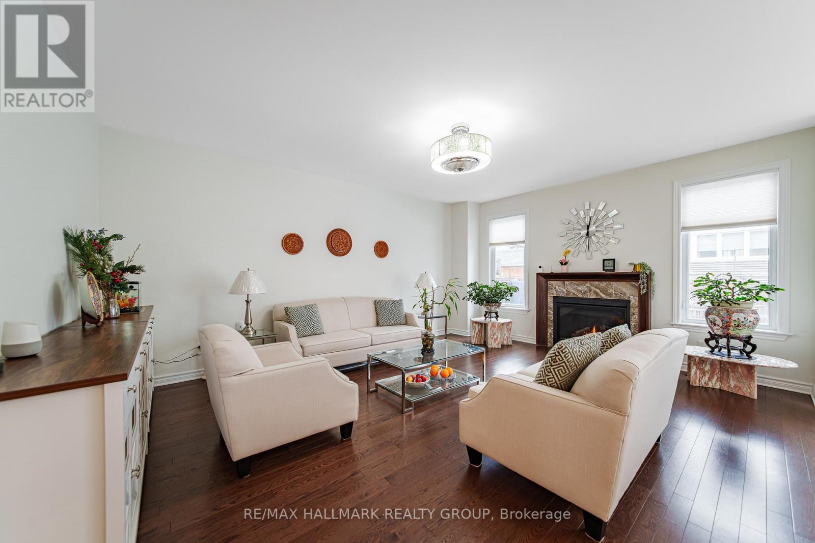 43 Cento Way, Ottawa, Ontario  K2S 0W4 - Photo 15 - X12888226