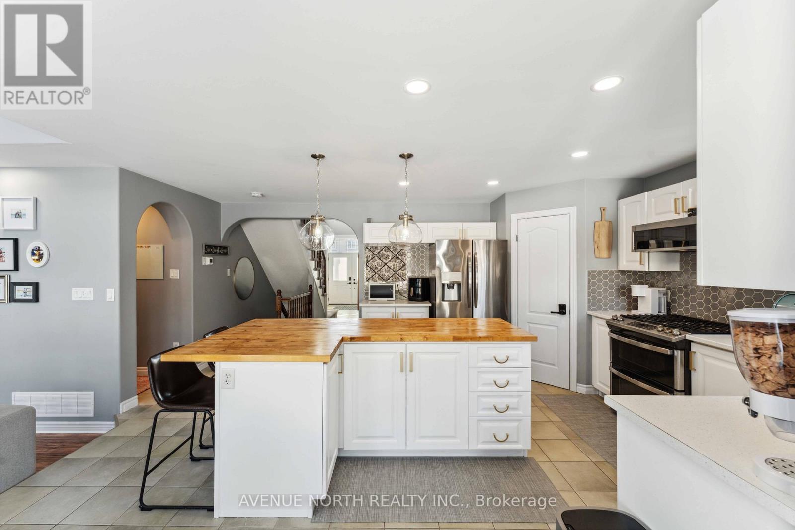 4 Bracewood Way, Ottawa, Ontario  K2J 4Y3 - Photo 11 - X12888294