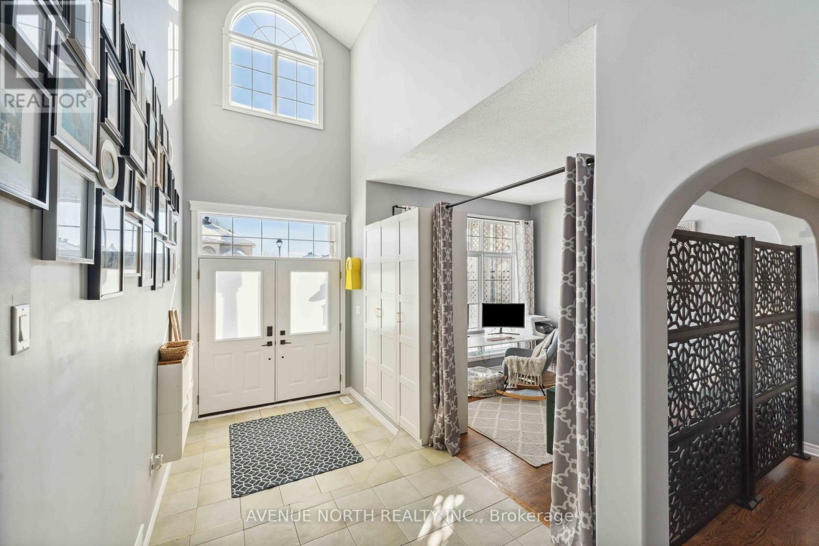 4 Bracewood Way, Ottawa, Ontario  K2J 4Y3 - Photo 3 - X12888294