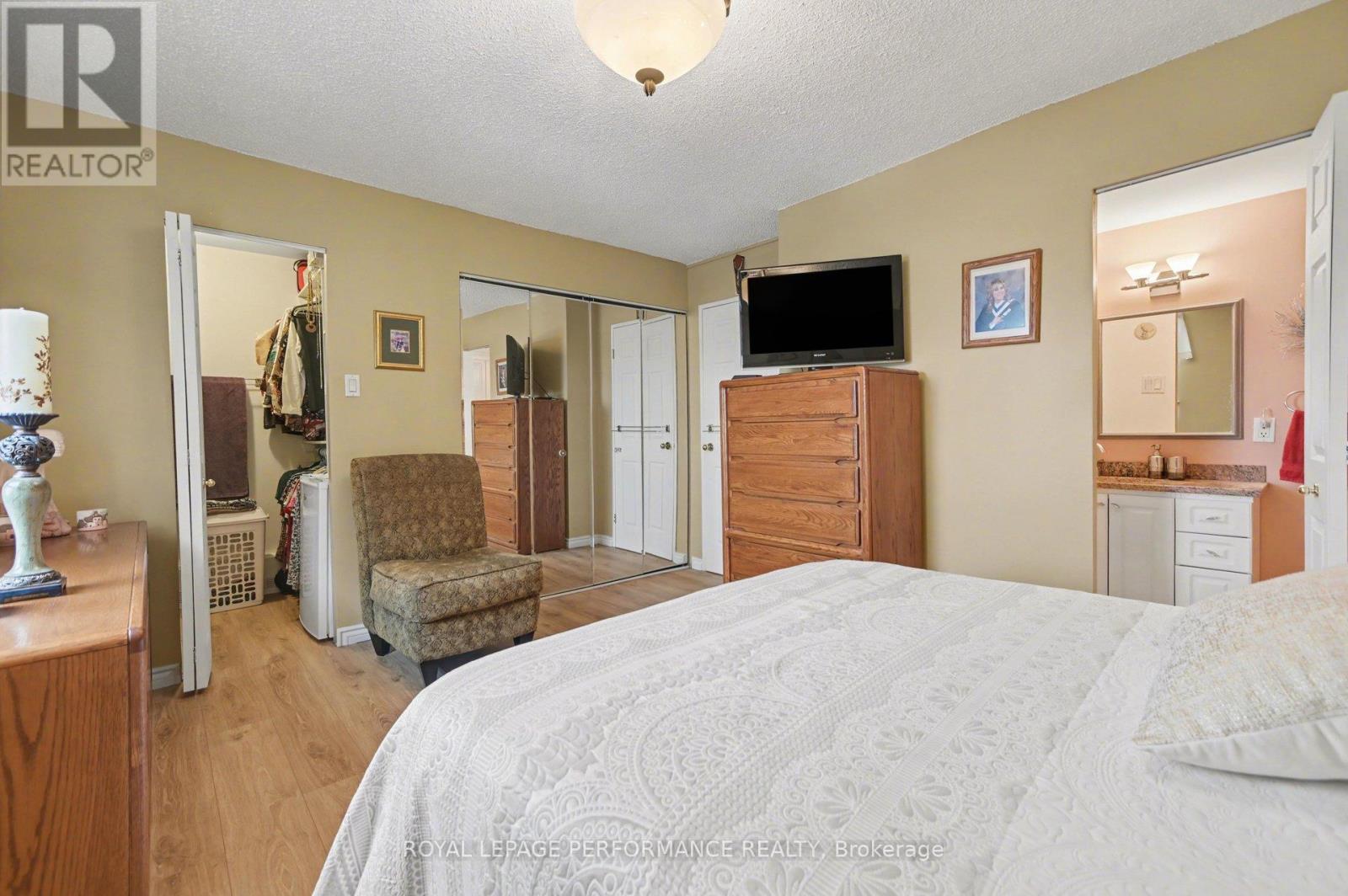 1505 - 665 Bathgate Drive, Ottawa, Ontario K1K 3Y4 - Photo 19 - X12888416