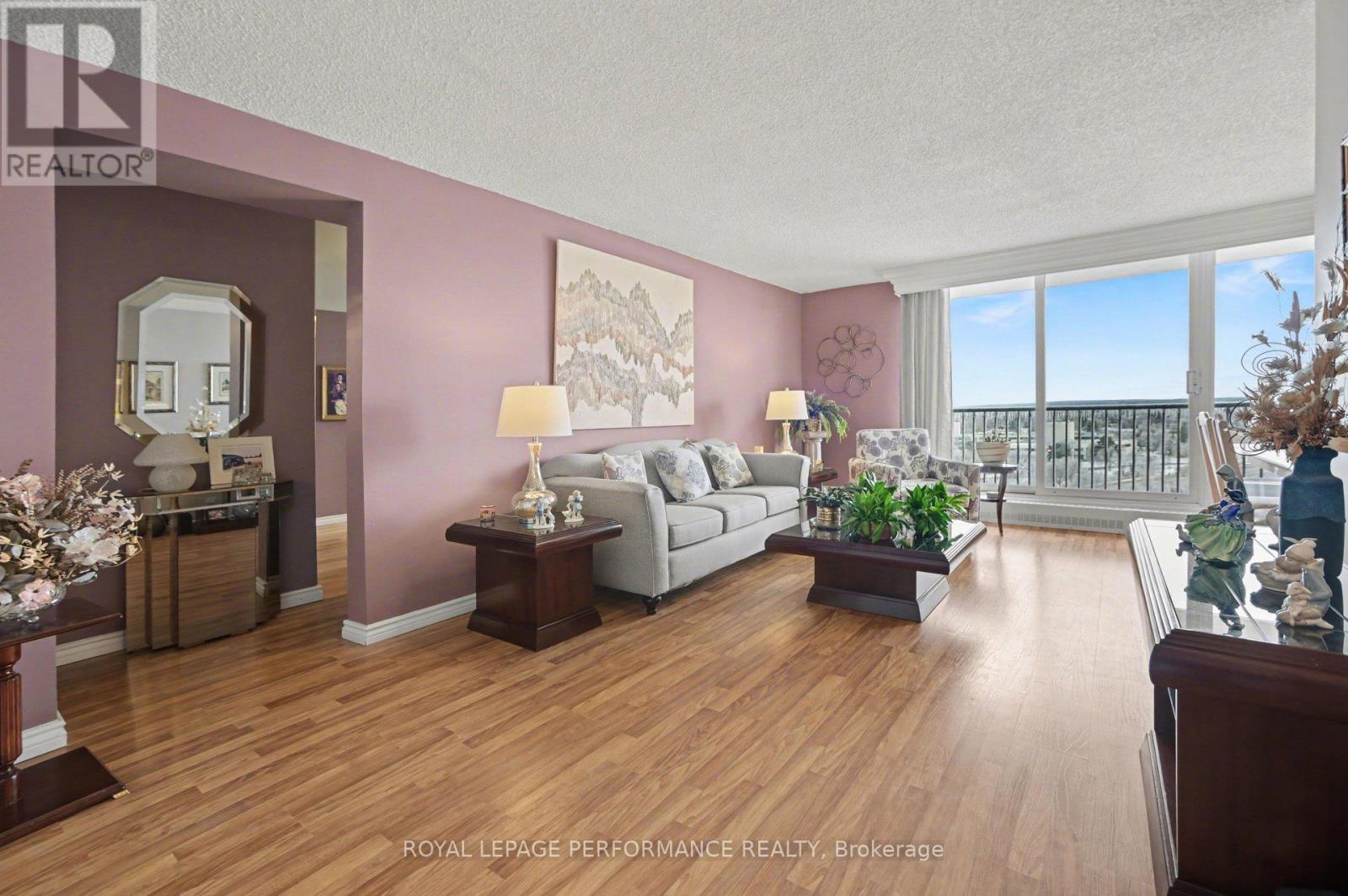 1505 - 665 Bathgate Drive, Ottawa, Ontario K1K 3Y4 - Photo 7 - X12888416