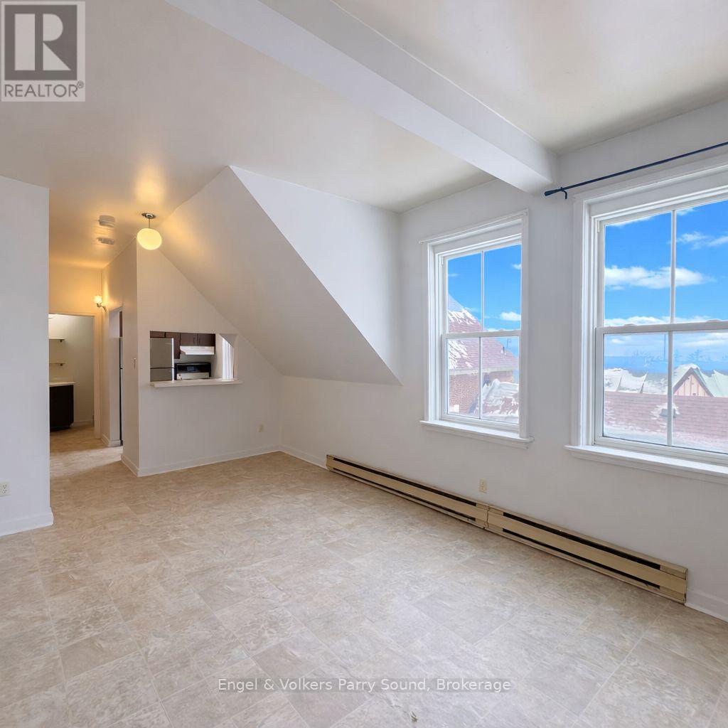 37 - 100 Muskoka Road N, Gravenhurst (Muskoka (S)), Ontario  P1P 1S4 - Photo 5 - X12863644