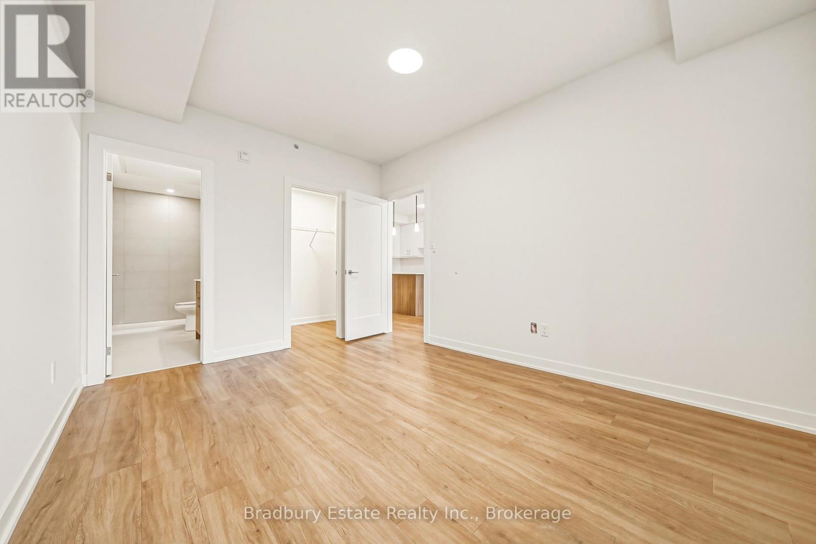 306 - 155 Greenbrier Road, Cambridge, Ontario  N1P 0B3 - Photo 15 - X12888198