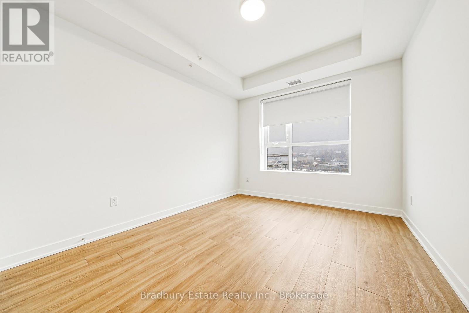 306 - 155 Greenbrier Road, Cambridge, Ontario  N1P 0B3 - Photo 18 - X12888198