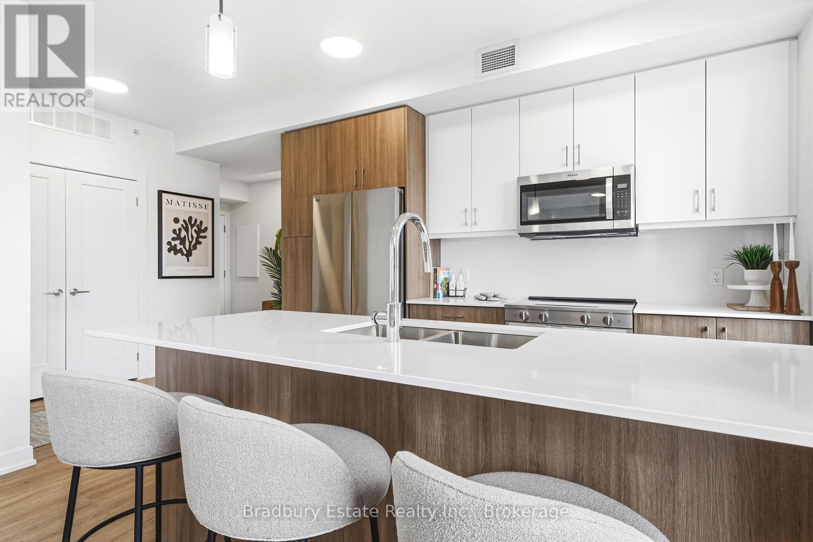 204 - 155 Greenbrier Road, Cambridge, Ontario  N1P 0B3 - Photo 10 - X12888200