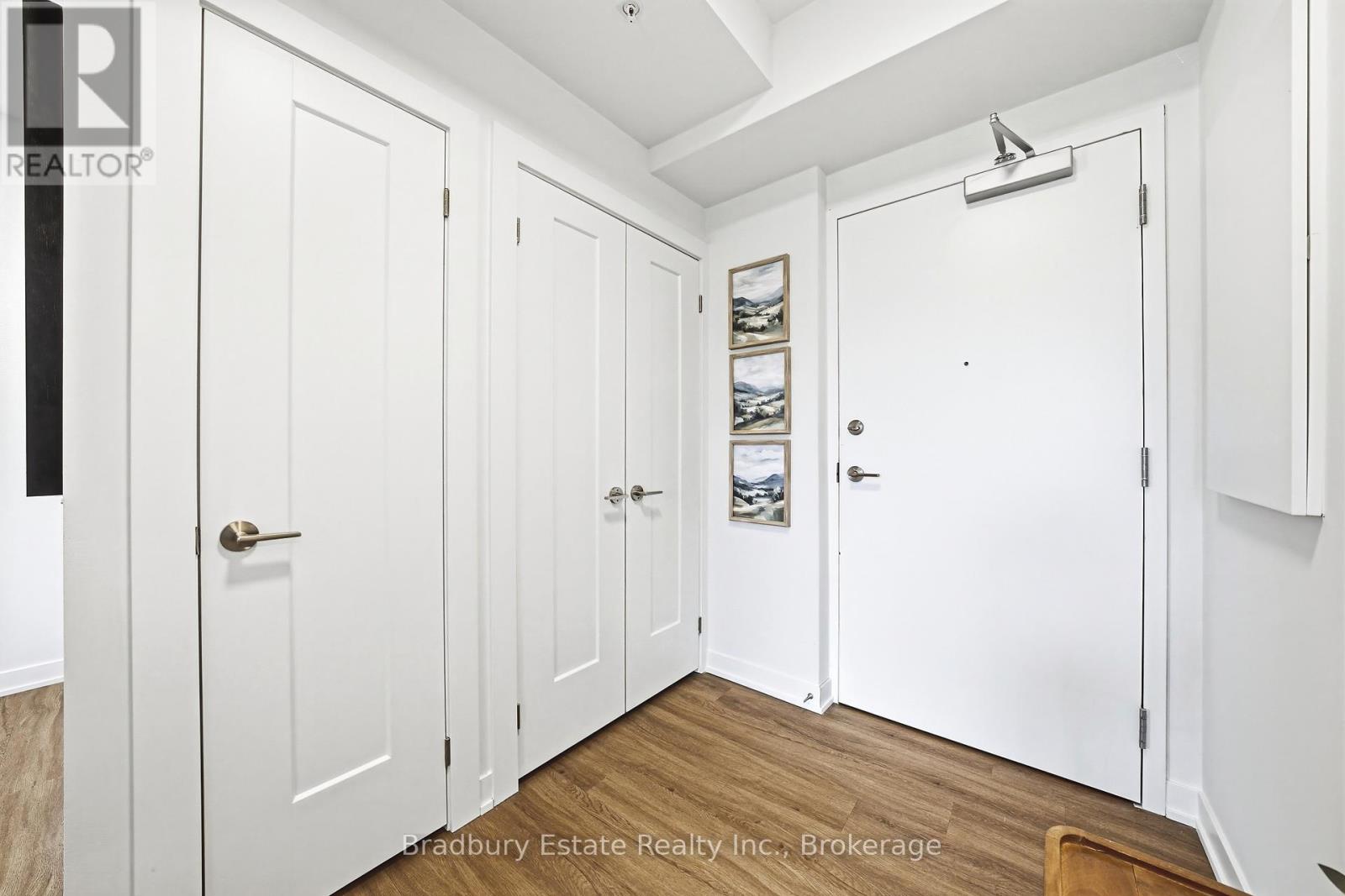 204 - 155 Greenbrier Road, Cambridge, Ontario  N1P 0B3 - Photo 5 - X12888200