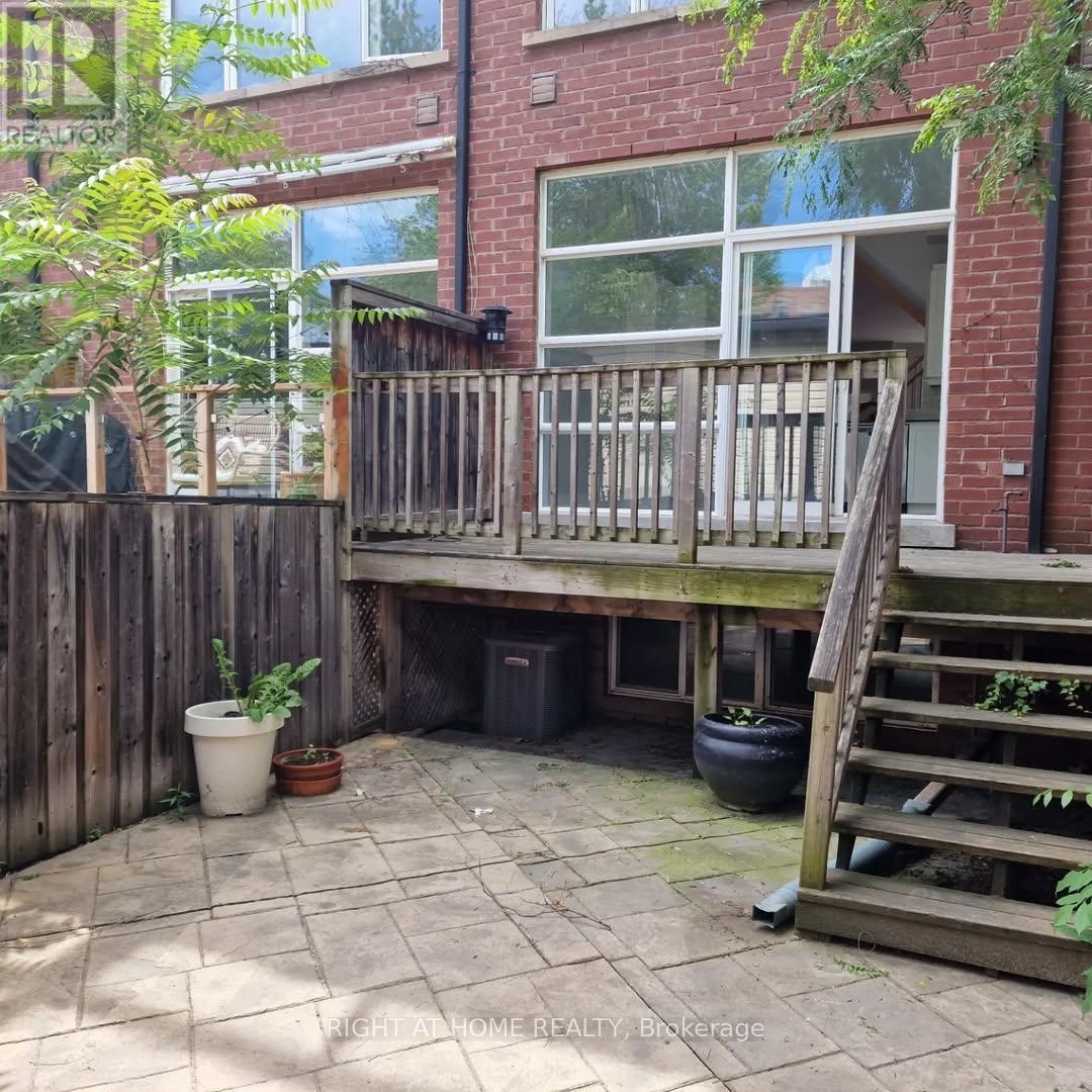 488 King Street E, Toronto, Ontario  M5A 1L8 - Photo 35 - C12720480