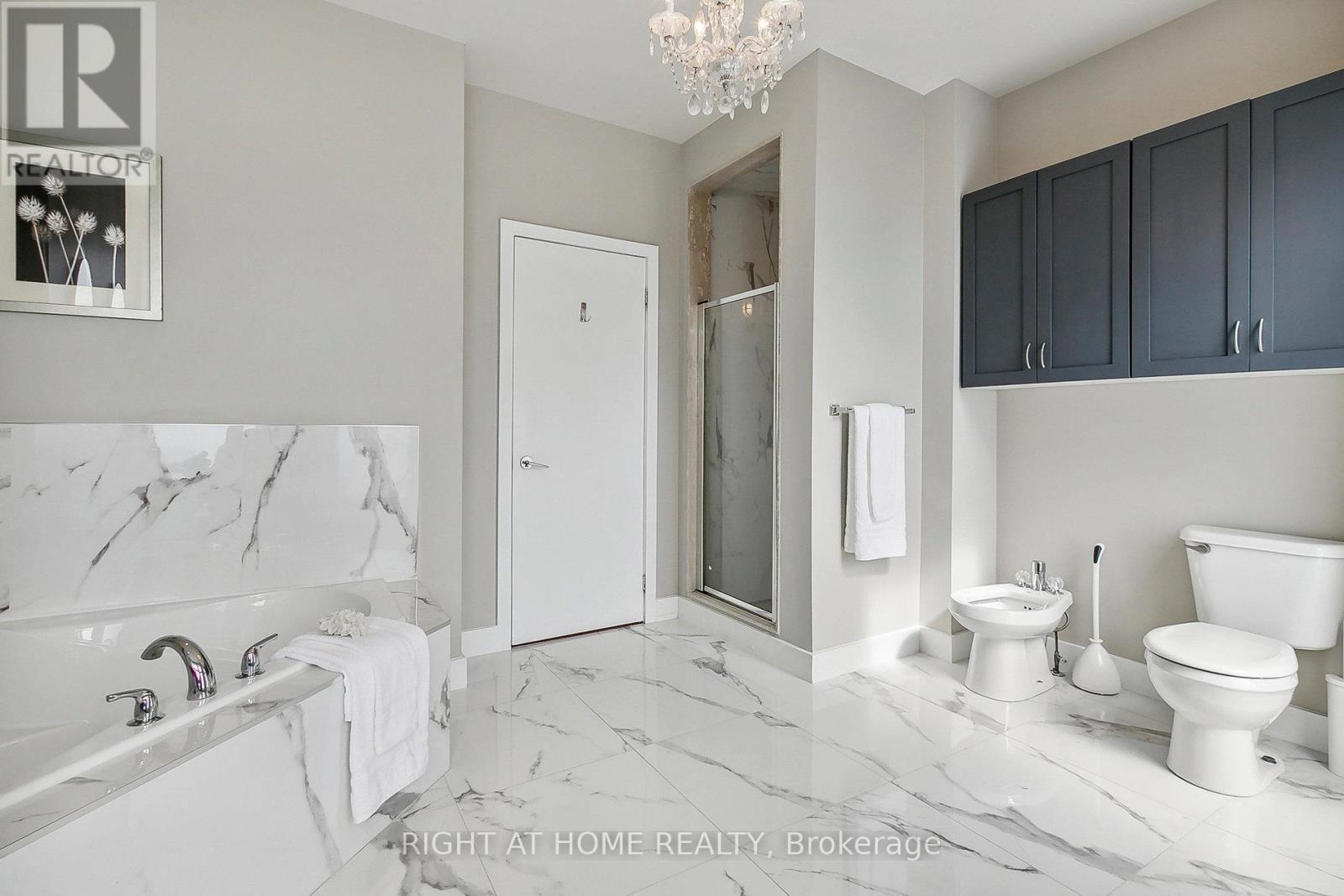 488 King Street E, Toronto, Ontario  M5A 1L8 - Photo 32 - C12720480