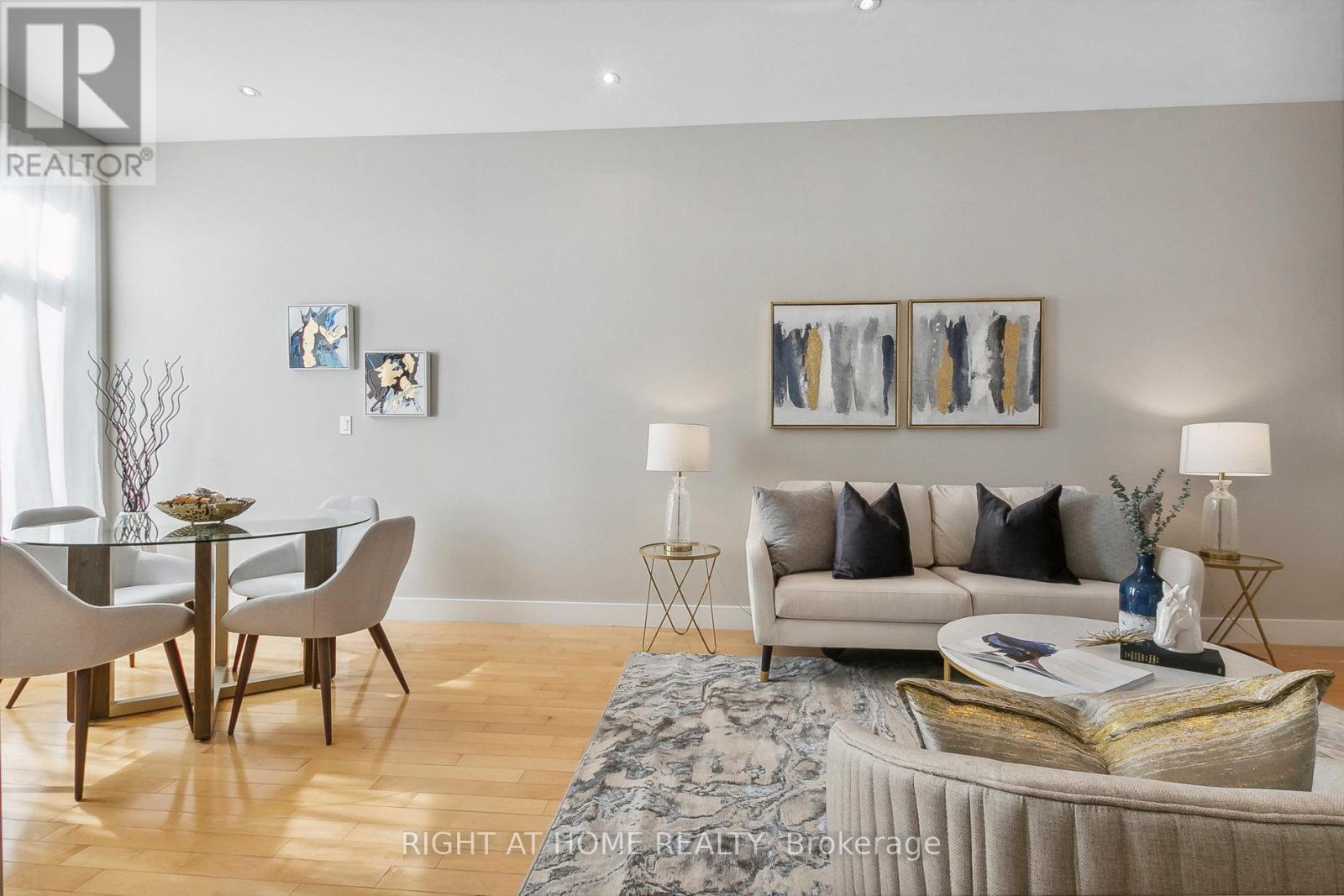 488 King Street E, Toronto, Ontario  M5A 1L8 - Photo 3 - C12720480