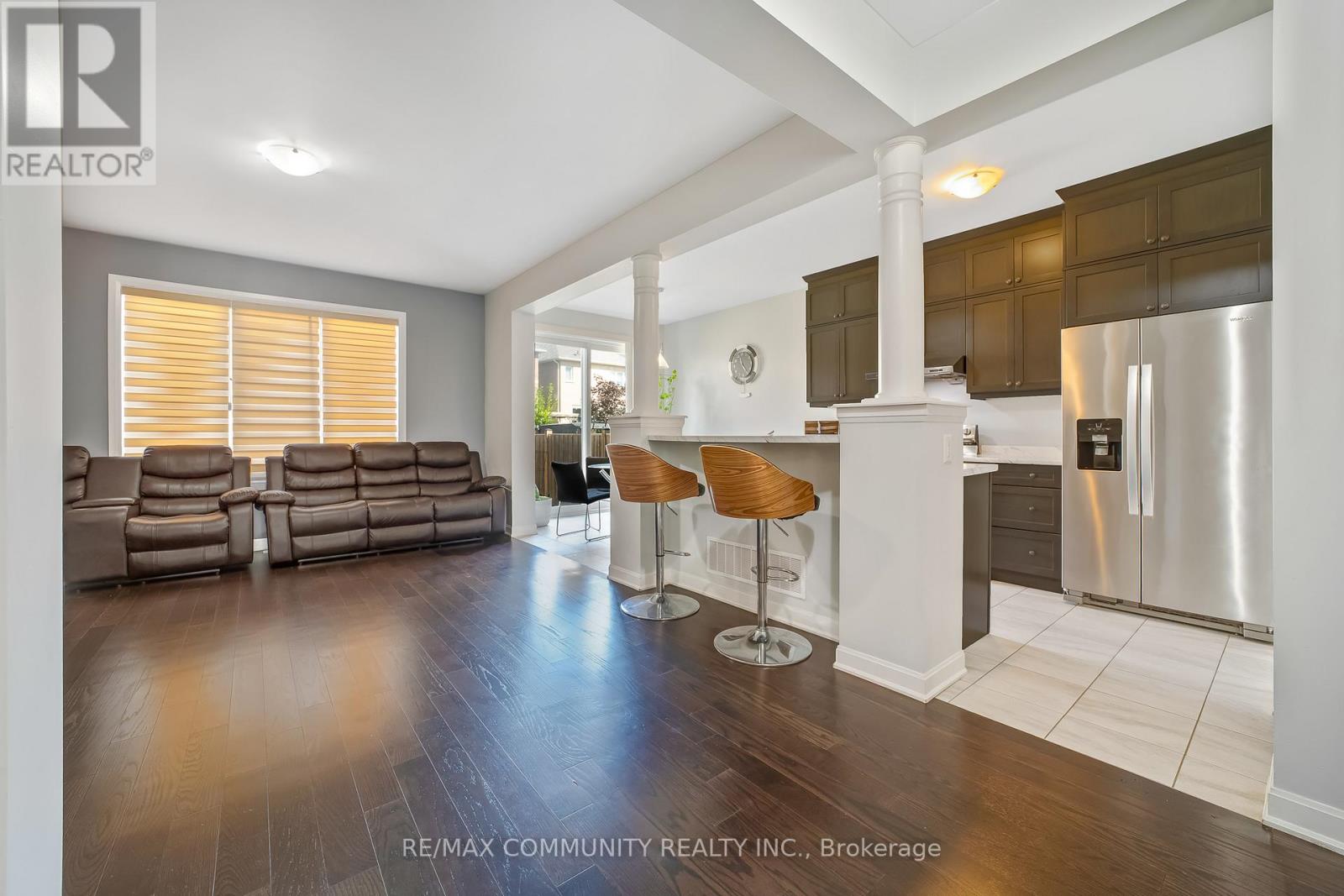 1064 Cameo Street, Pickering, Ontario  L1X 0G2 - Photo 7 - E12885810