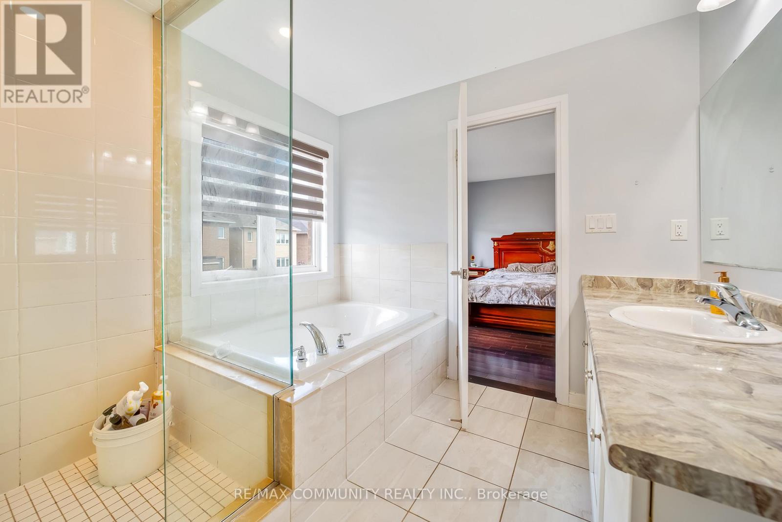 1064 Cameo Street, Pickering, Ontario  L1X 0G2 - Photo 21 - E12885810