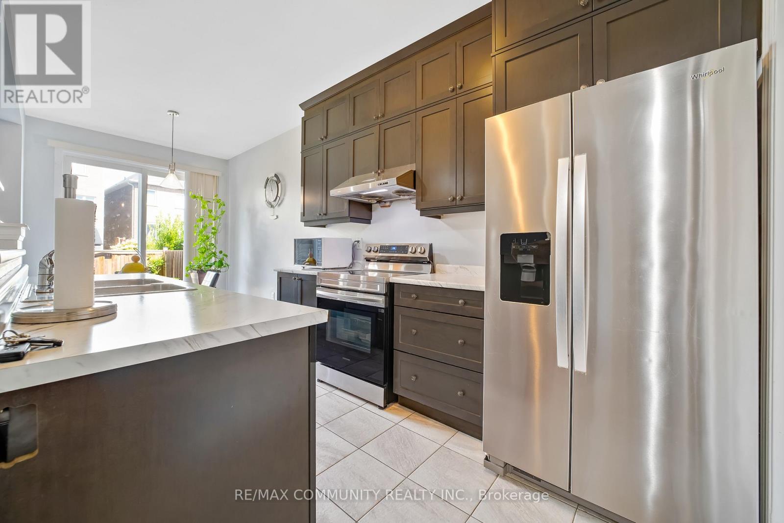 1064 Cameo Street, Pickering, Ontario  L1X 0G2 - Photo 11 - E12885810