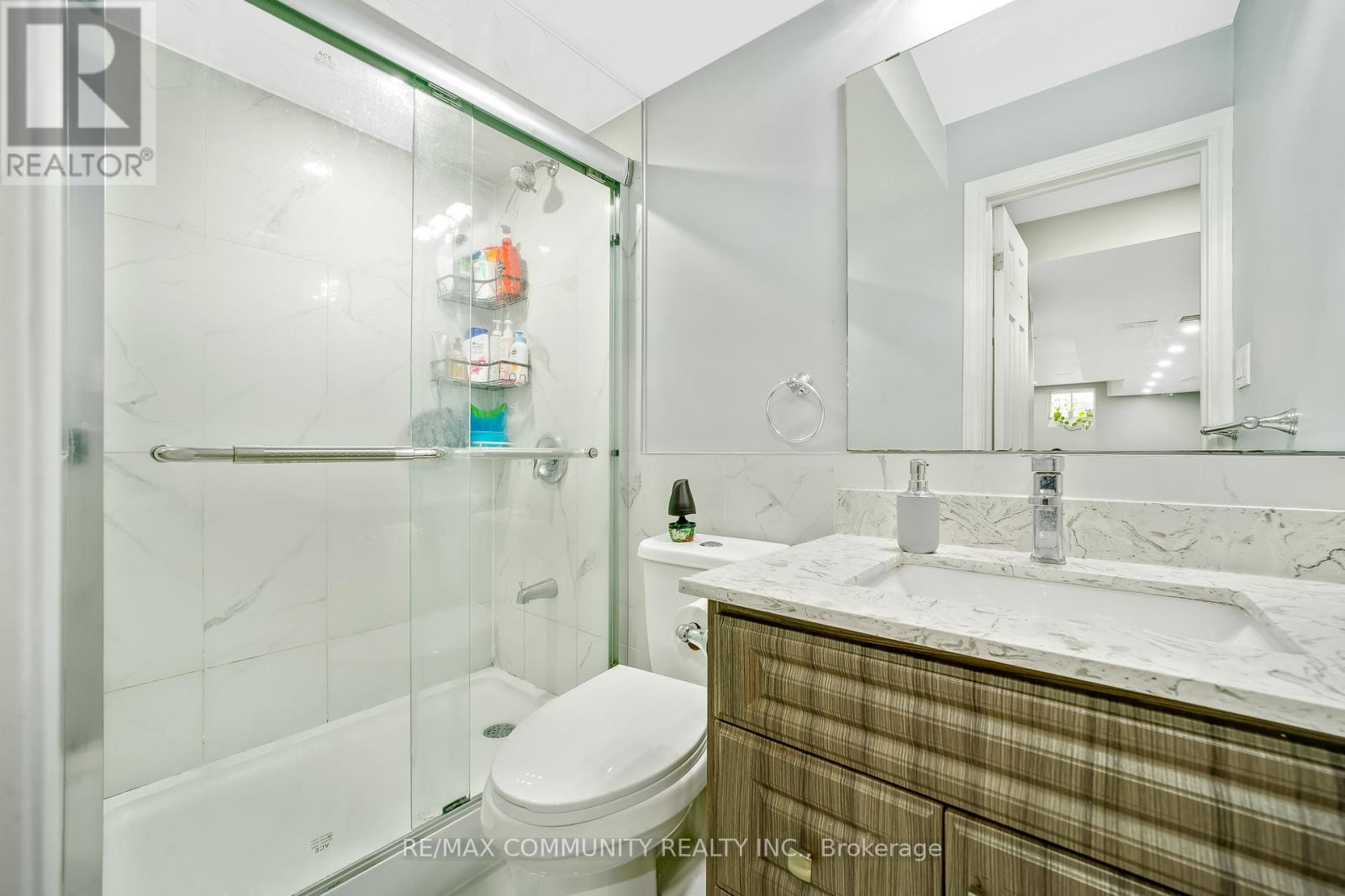 1064 Cameo Street, Pickering, Ontario  L1X 0G2 - Photo 34 - E12885810