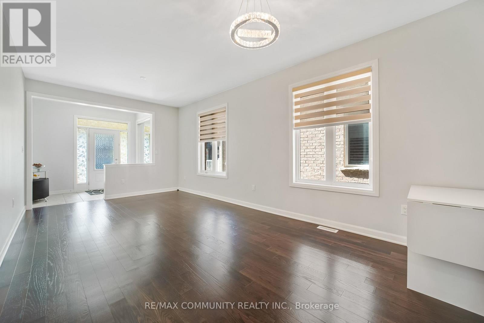 1064 Cameo Street, Pickering, Ontario  L1X 0G2 - Photo 6 - E12885810