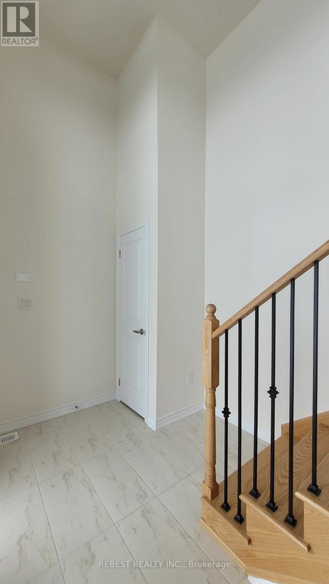 79 Sun Valley Avenue, Wasaga Beach, Ontario  L9Z 1J7 - Photo 3 - S12792746