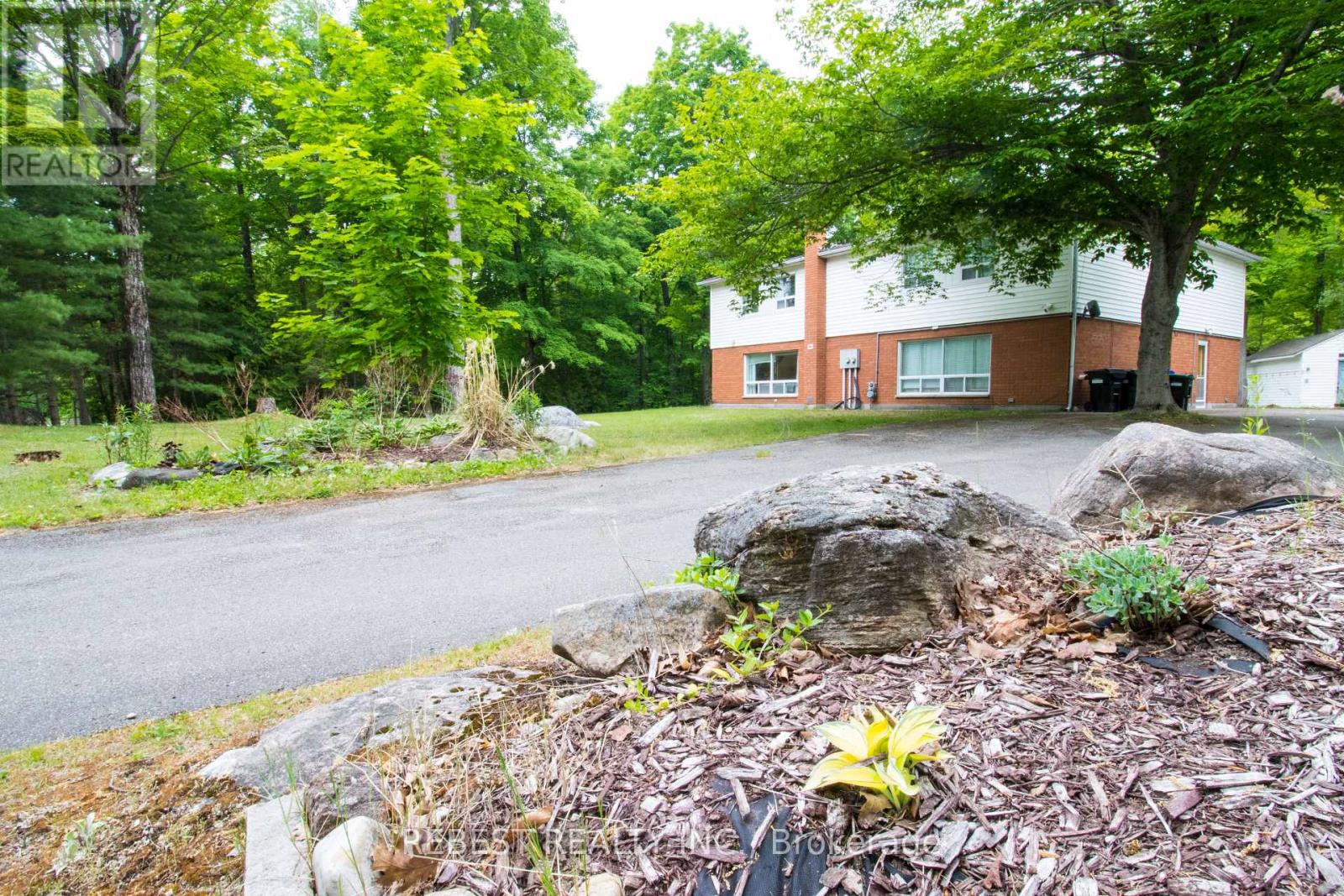 910 Concession Rd 17 W, Tiny, Ontario  L9M 1R3 - Photo 45 - S12845280