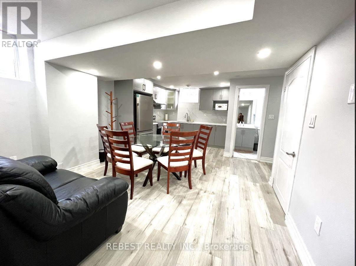 116 Leadership Drive, Brampton, Ontario  L6Y 5T4 - Photo 6 - W12823620