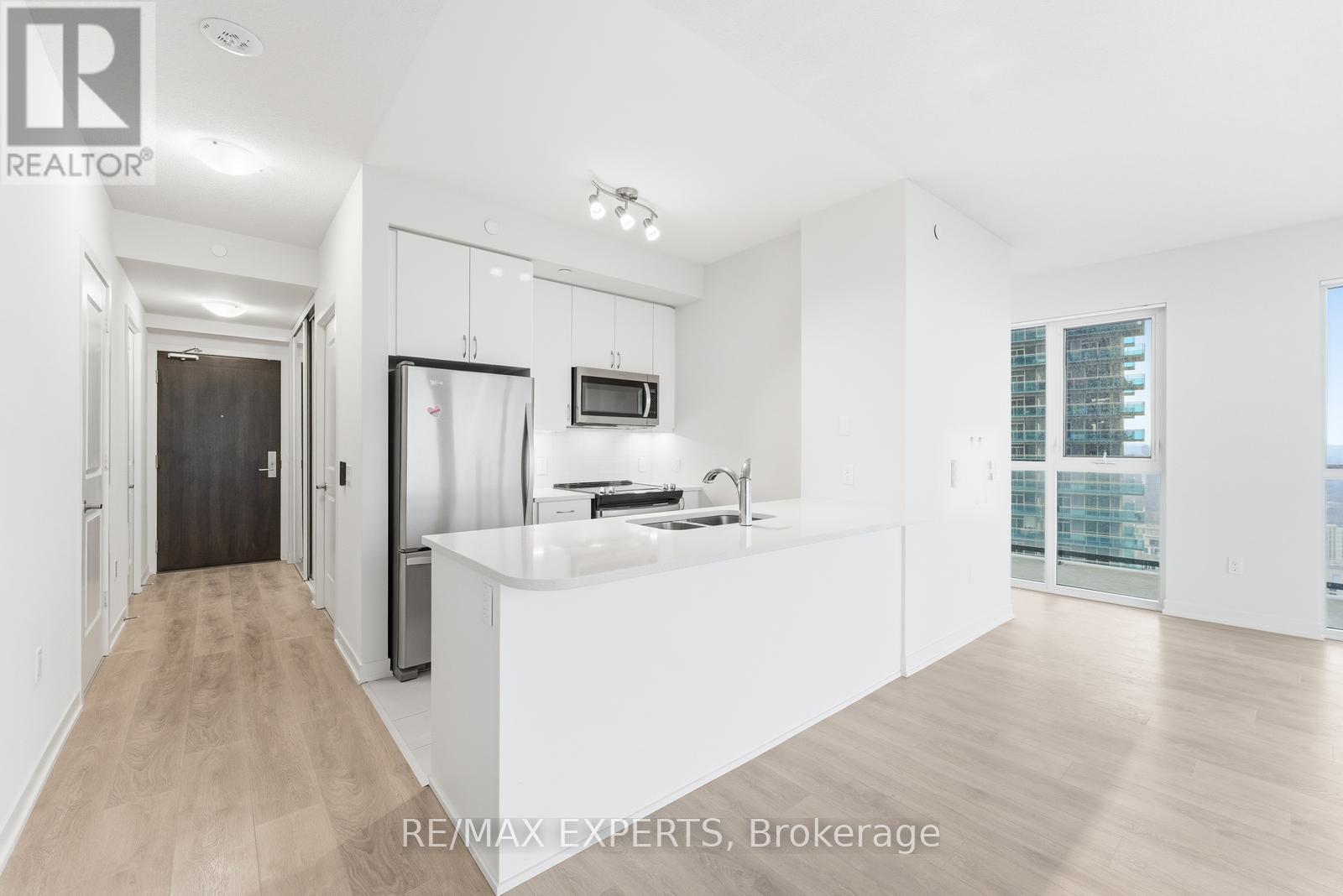 3502 - 38 Annie Craig Drive, Toronto, Ontario M8V 0G9 - Photo 11 - W12875452