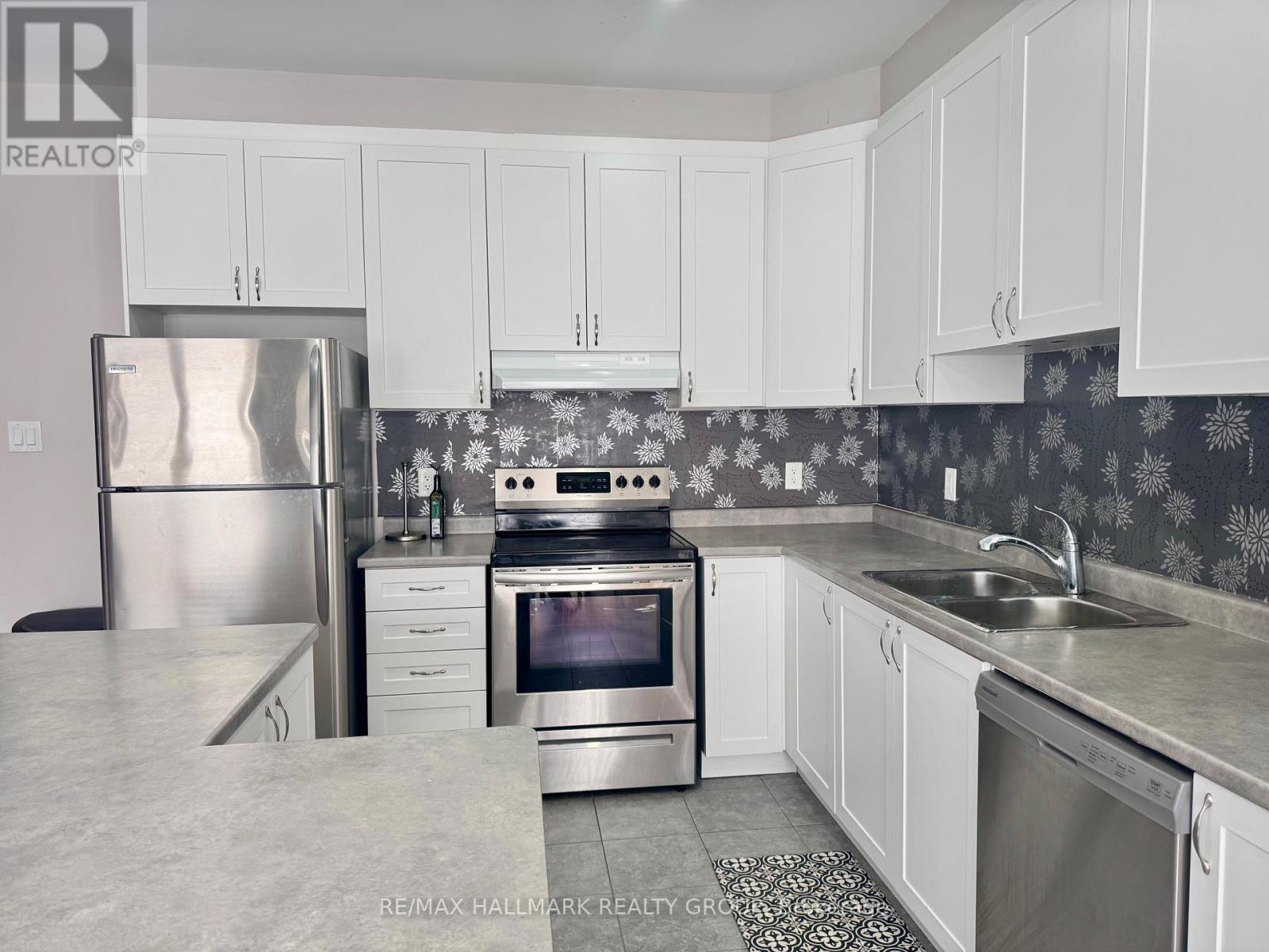 2326 Watercolours Way, Ottawa, Ontario  K2J 6N7 - Photo 11 - X12859676