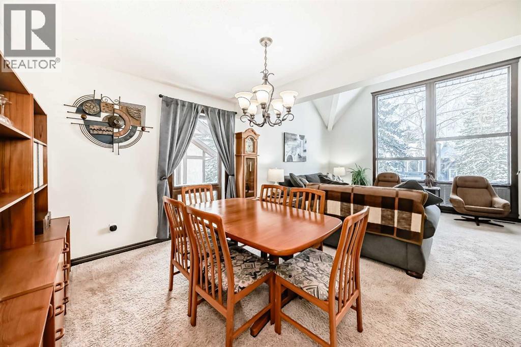 227 Coachwood Crescent Sw, Calgary, Alberta  T3H 1E7 - Photo 19 - A2293769