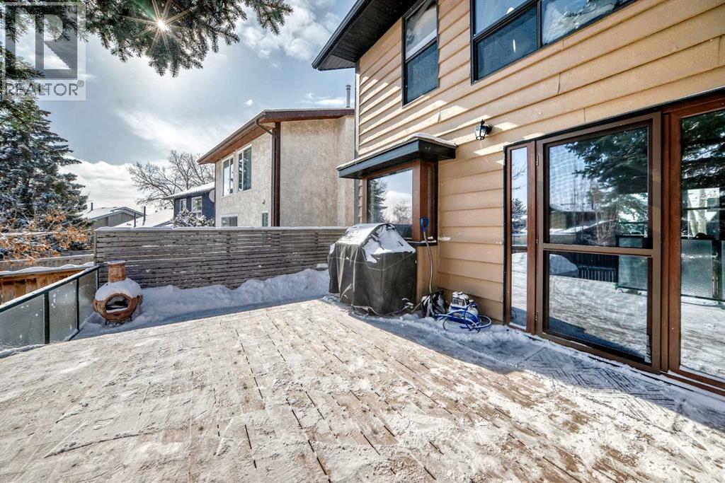 227 Coachwood Crescent Sw, Calgary, Alberta  T3H 1E7 - Photo 39 - A2293769