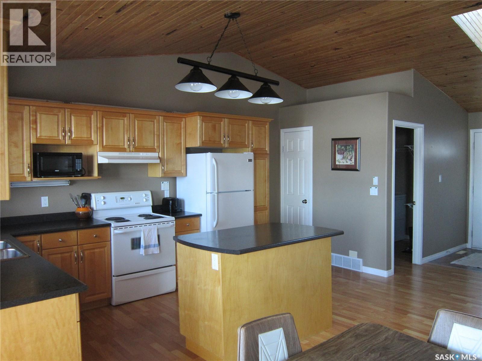 3167 Berard Beach Drive, Wakaw Lake, Saskatchewan  S0K 4P0 - Photo 15 - SK030443