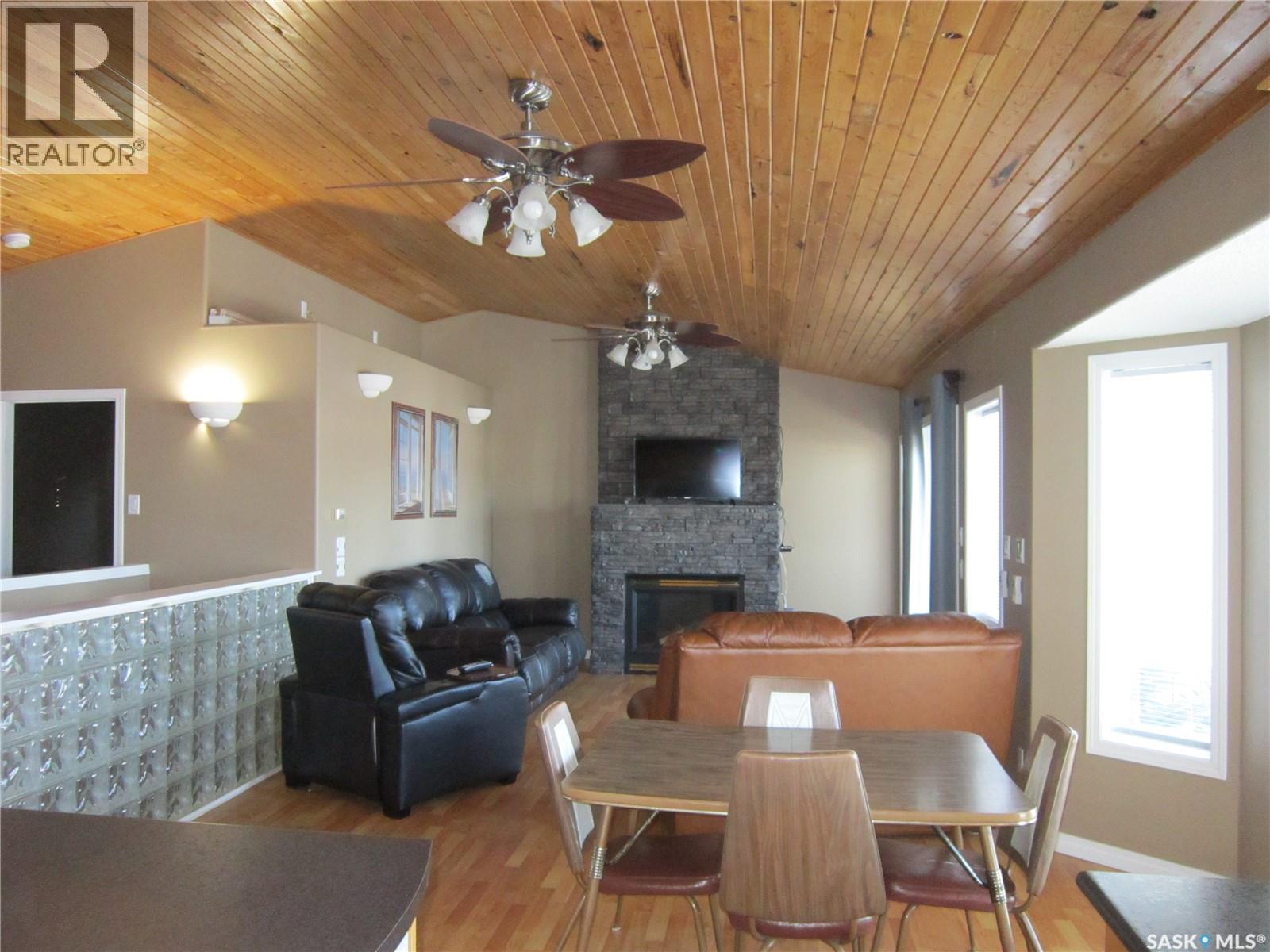 3167 Berard Beach Drive, Wakaw Lake, Saskatchewan  S0K 4P0 - Photo 13 - SK030443