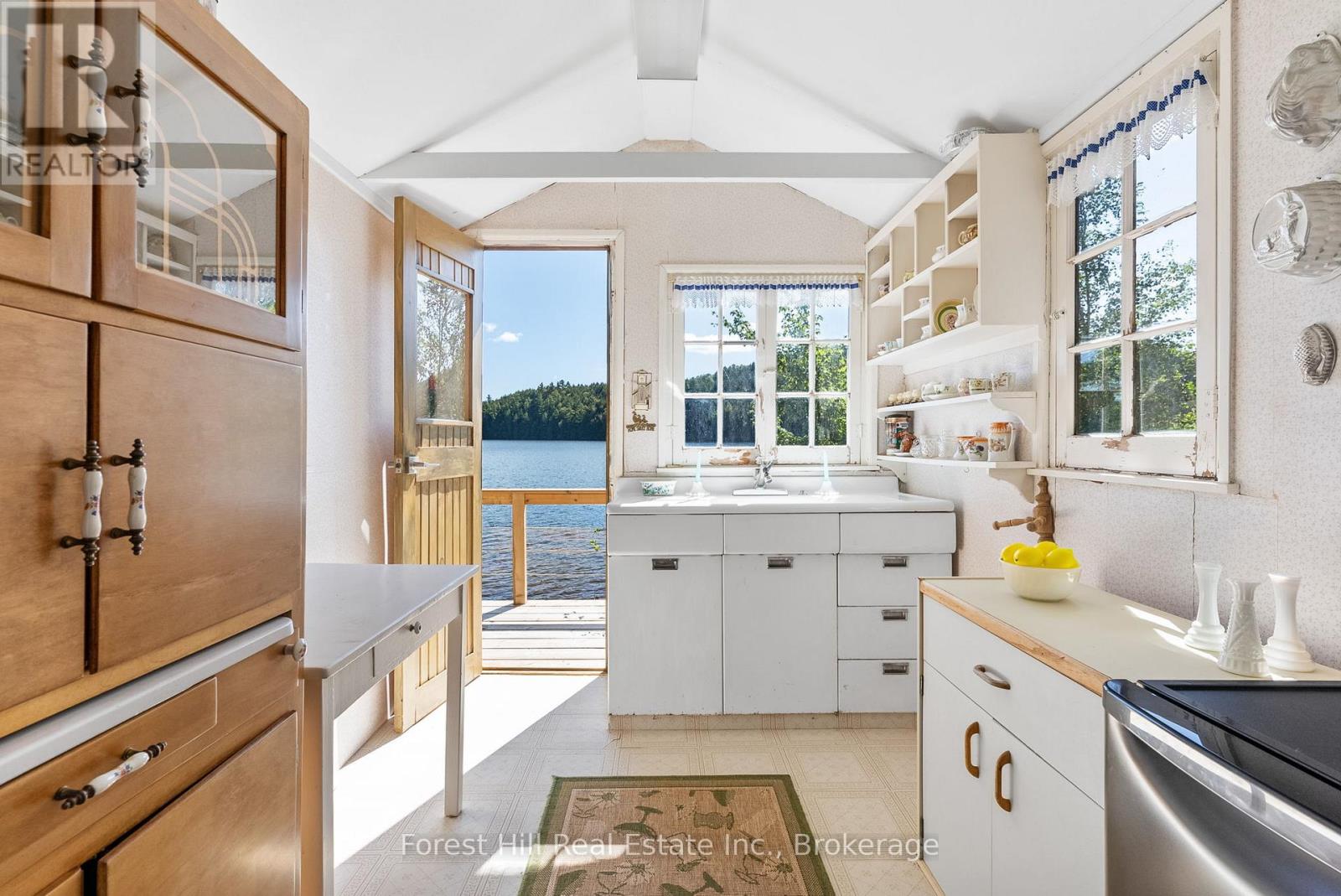 1089 Lutes Lane, Algonquin Highlands, Ontario  P0A 1E0 - Photo 21 - X12888298