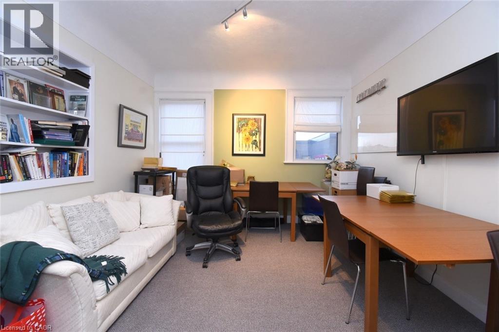 8 Sydenham Street, Dundas, Ontario  L9H 2T4 - Photo 10 - 40807097