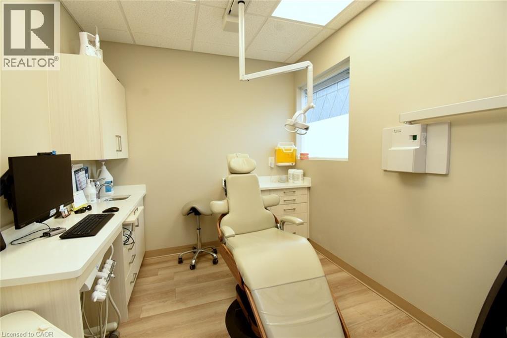 8 Sydenham Street, Dundas, Ontario  L9H 2T4 - Photo 24 - 40807097