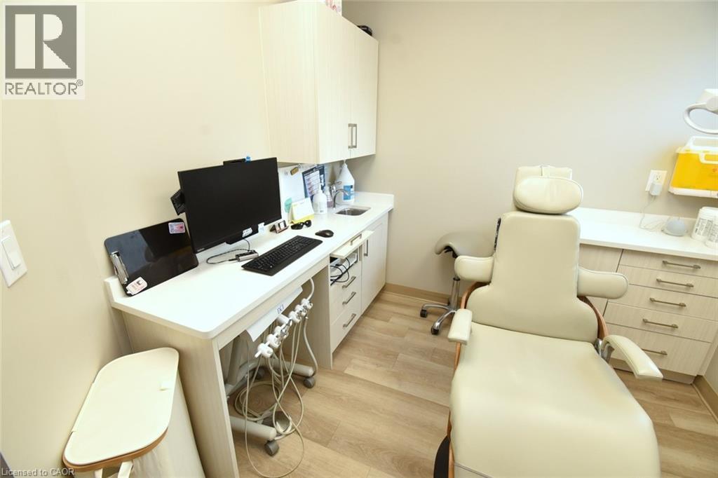 8 Sydenham Street, Dundas, Ontario  L9H 2T4 - Photo 25 - 40807097