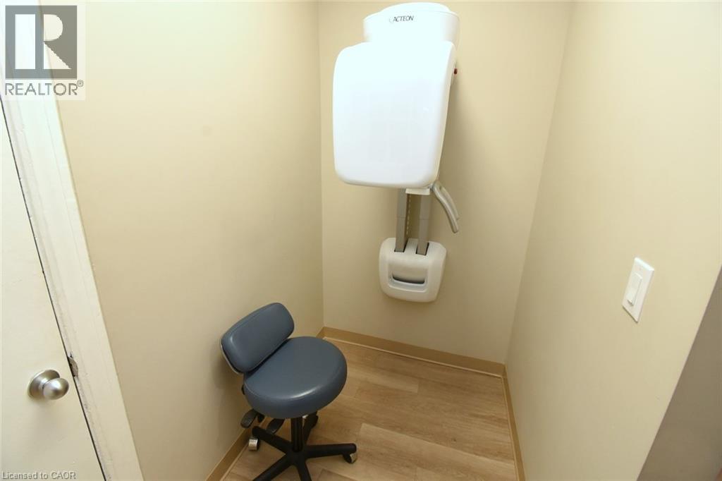 8 Sydenham Street, Dundas, Ontario  L9H 2T4 - Photo 27 - 40807097