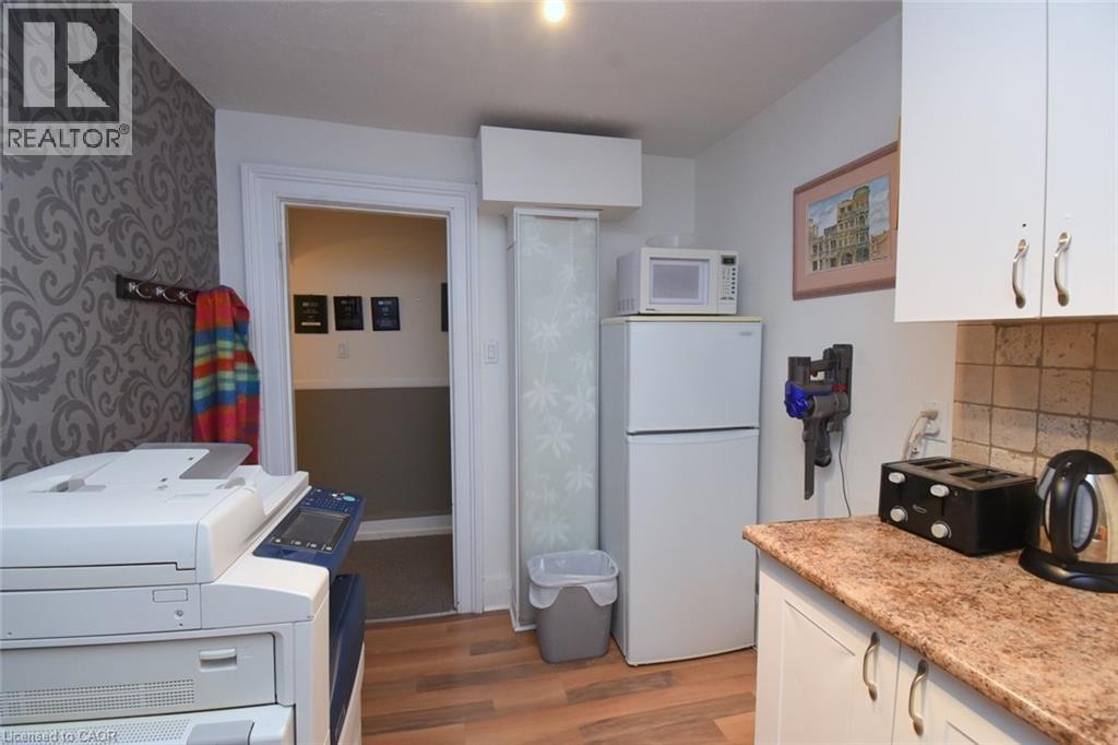 8 Sydenham Street, Dundas, Ontario  L9H 2T4 - Photo 30 - 40807097