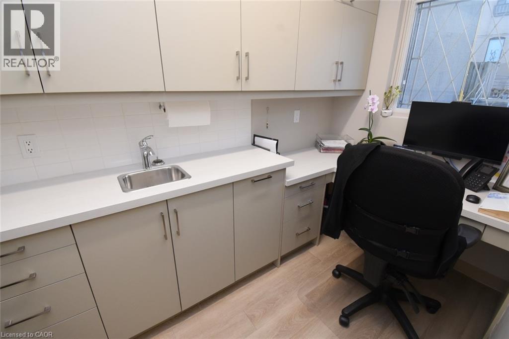 8 Sydenham Street, Dundas, Ontario  L9H 2T4 - Photo 34 - 40807097