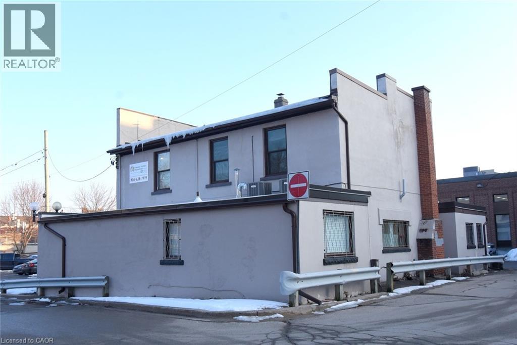 8 Sydenham Street, Dundas, Ontario  L9H 2T4 - Photo 4 - 40807097