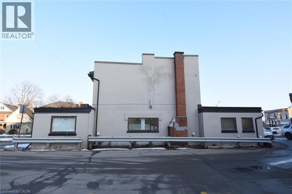 8 Sydenham Street, Dundas, Ontario  L9H 2T4 - Photo 5 - 40807097