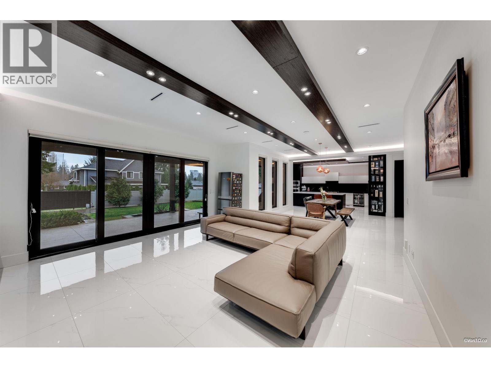 710 Ivy Avenue, Coquitlam, British Columbia  V3J 2J2 - Photo 5 - R3099978