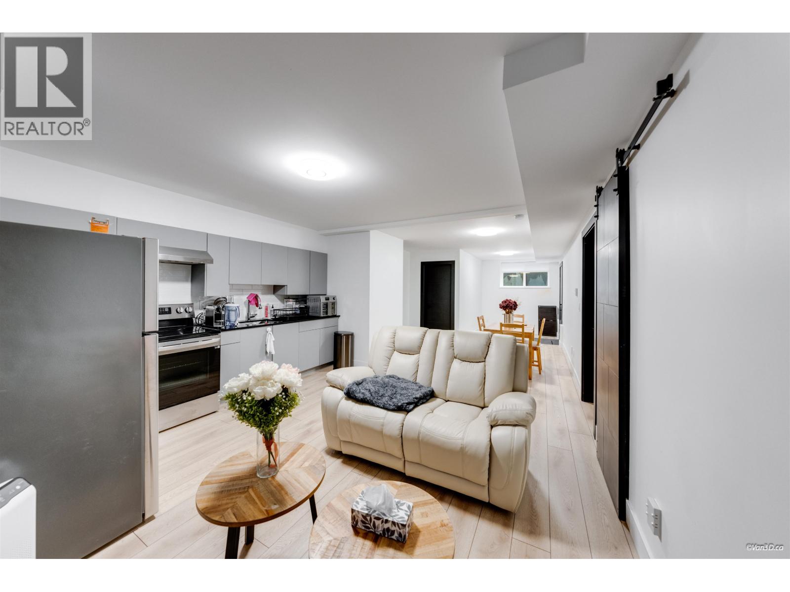 710 Ivy Avenue, Coquitlam, British Columbia  V3J 2J2 - Photo 17 - R3099978