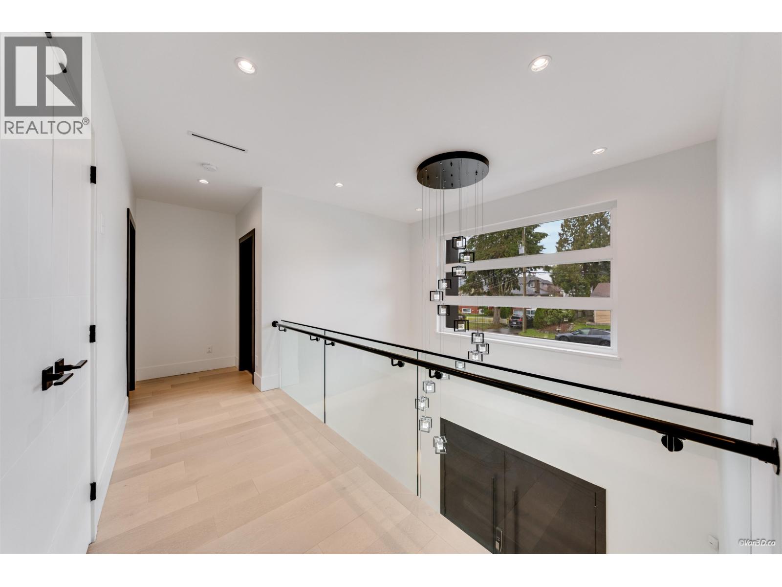 710 Ivy Avenue, Coquitlam, British Columbia  V3J 2J2 - Photo 33 - R3099978