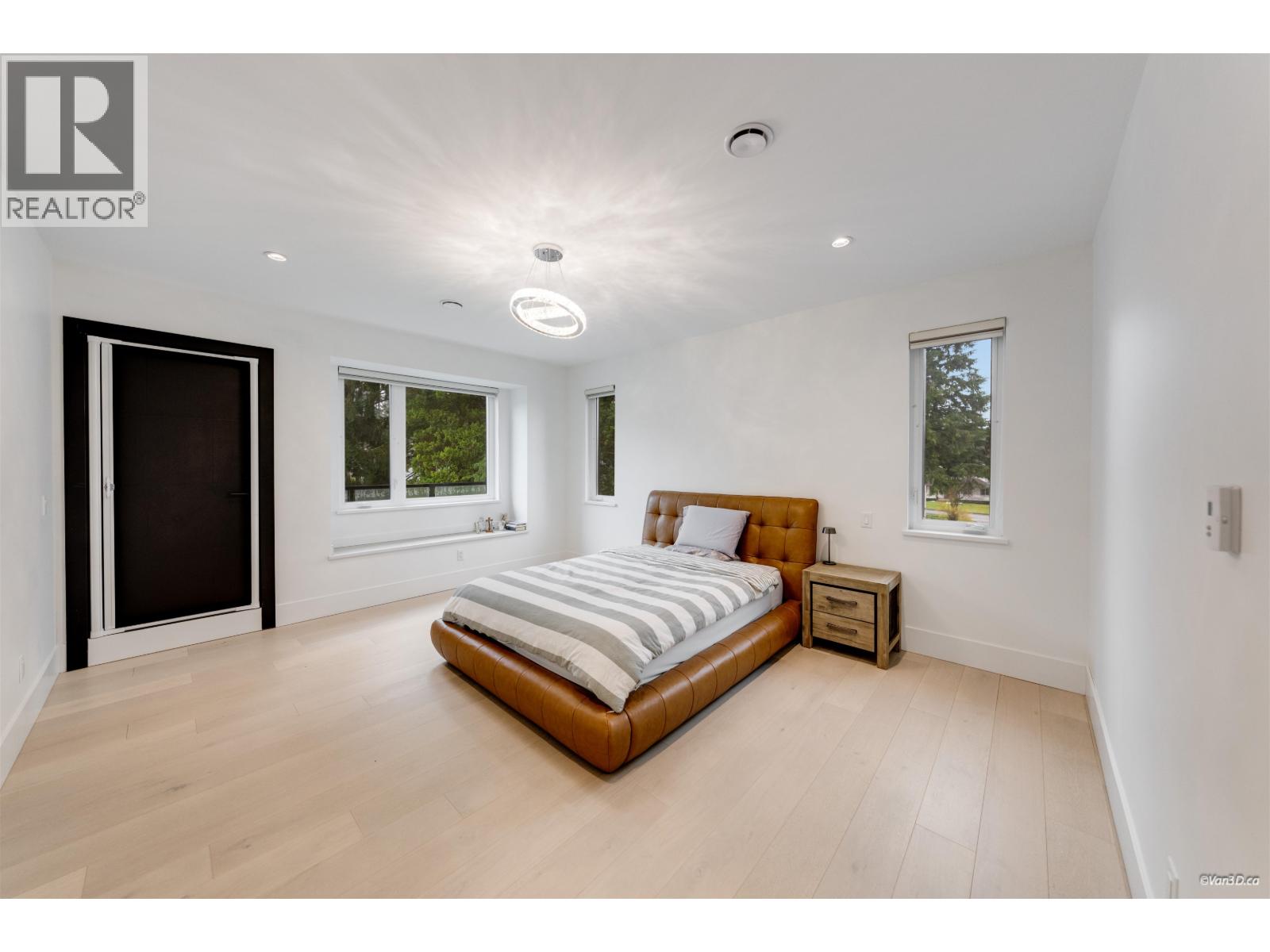 710 Ivy Avenue, Coquitlam, British Columbia  V3J 2J2 - Photo 30 - R3099978